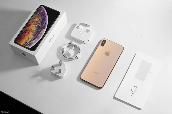 danh-gia-nhanh-iphone-xs-max-tai-viet-nam-1